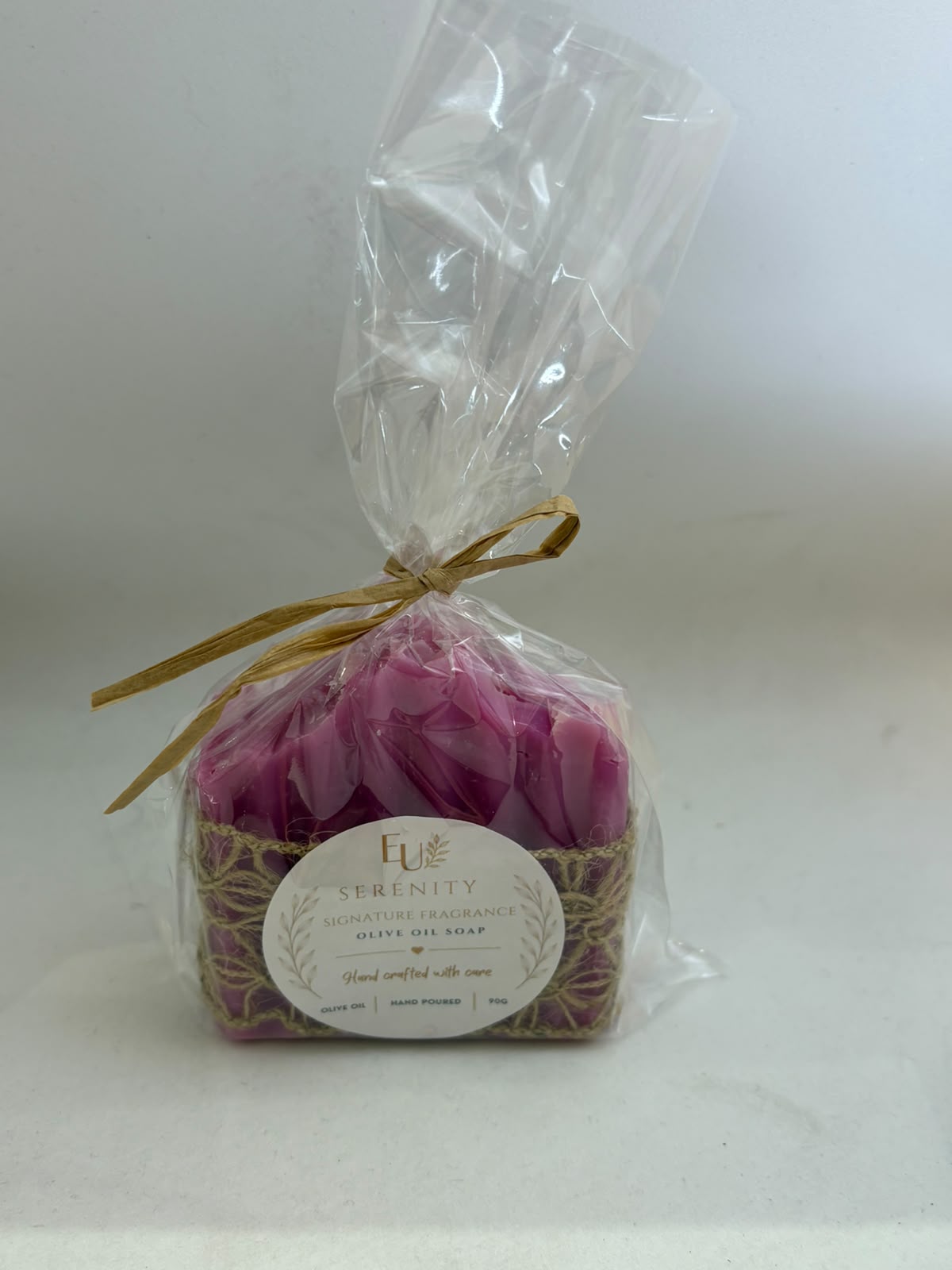 Signature Fragrance Olive Oil Soap 90 g in cellophane with raffia bow